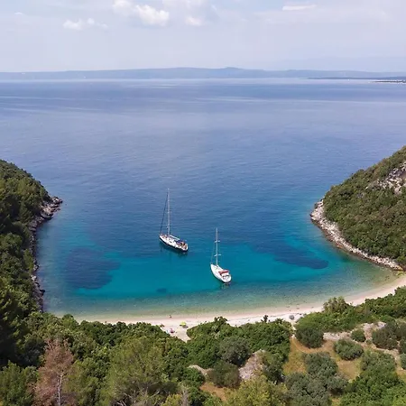 Appartamento Three-bedroom In *