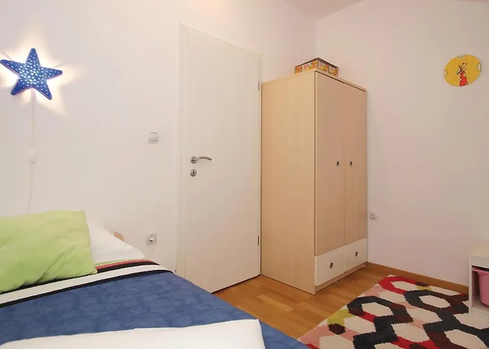 Three-bedroom In דירה Račišće