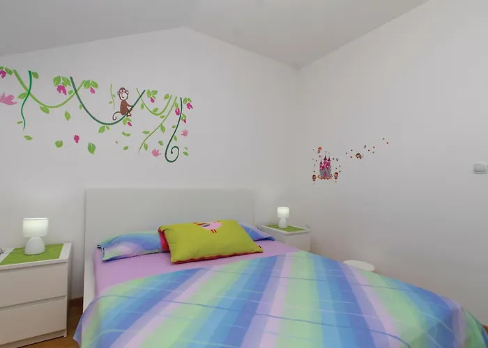 Three-bedroom In דירה Račišće