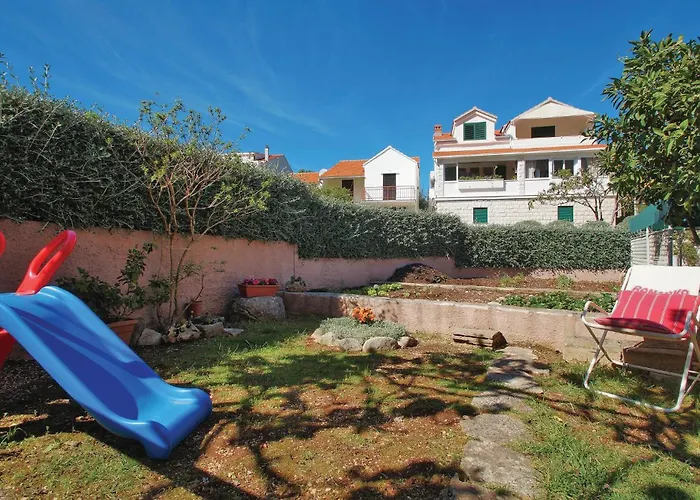 דירה Three-bedroom In *